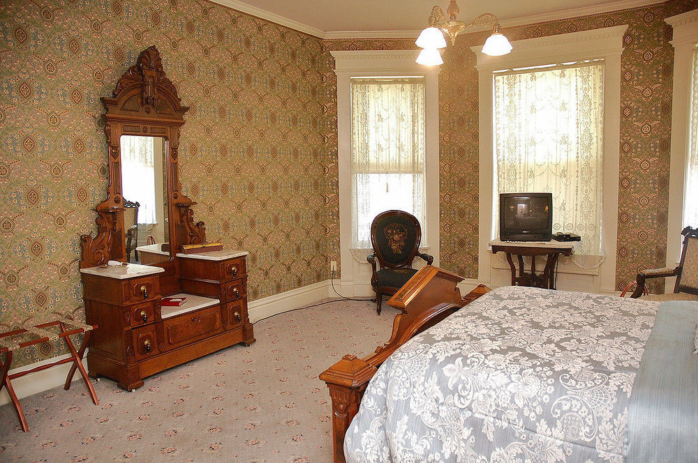The Grand Anne Bed And Breakfast 케쿡 외부 사진