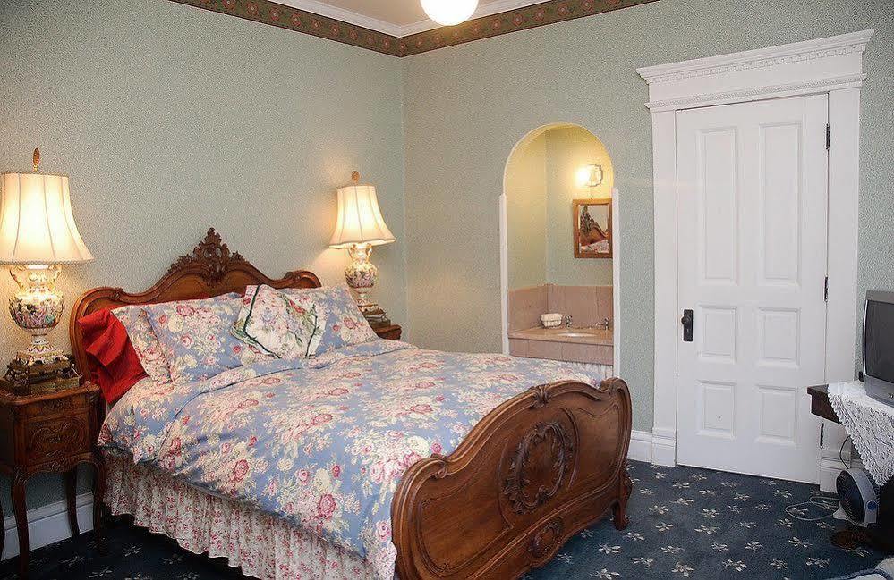 The Grand Anne Bed And Breakfast 케쿡 외부 사진