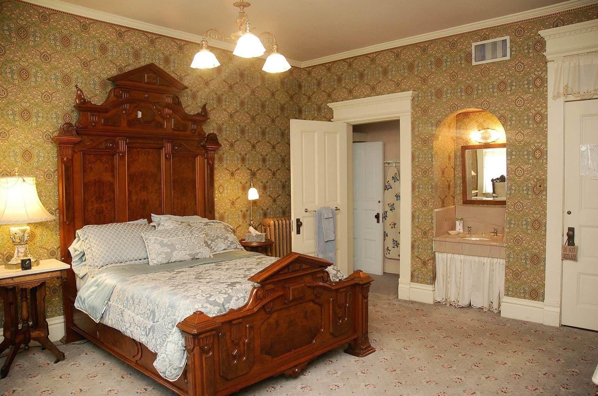 The Grand Anne Bed And Breakfast 케쿡 외부 사진